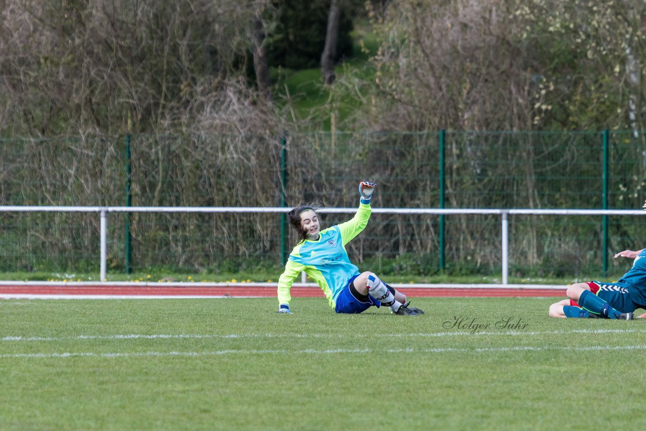 Bild 242 - wBJ VfL Oldesloe - SV Henstedt Ulzburg : Ergebnis: 3:3